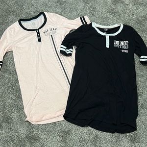 Set of nightgowns/ hardly ever worn/ Mediums